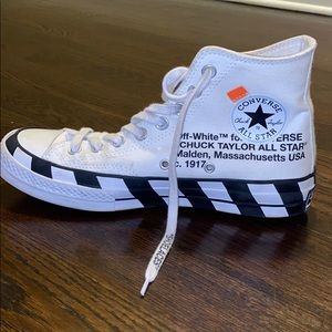 Off white converse!